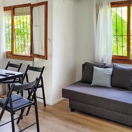 Amazing In With Kitchen Apartment